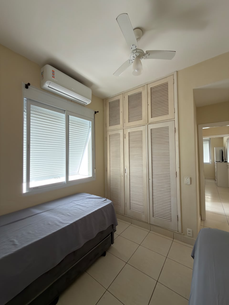 Sala de estar ampla